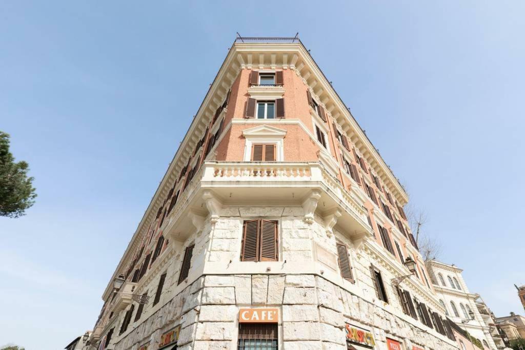 Appartement View Colosseo From Jacuzzi Extérieur photo